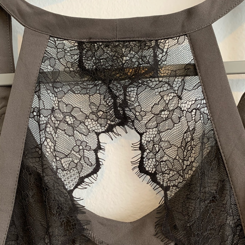 Blouse - Picture 3 of 3